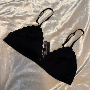 Victoria’s Secret bra